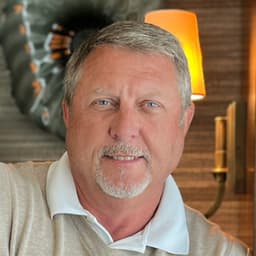 Mike  Dickinson